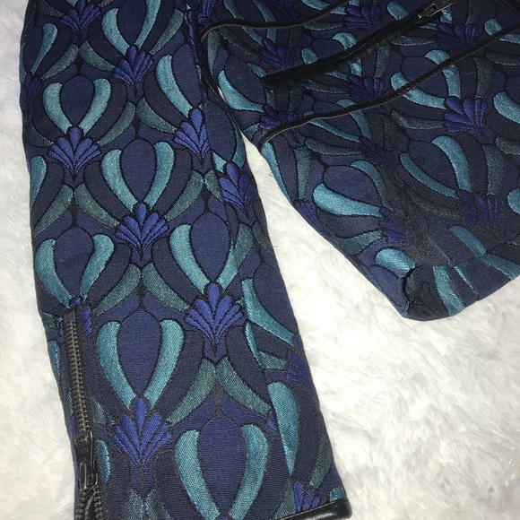 Club Monaco blazer Sz 2 - Picture 2 of 5